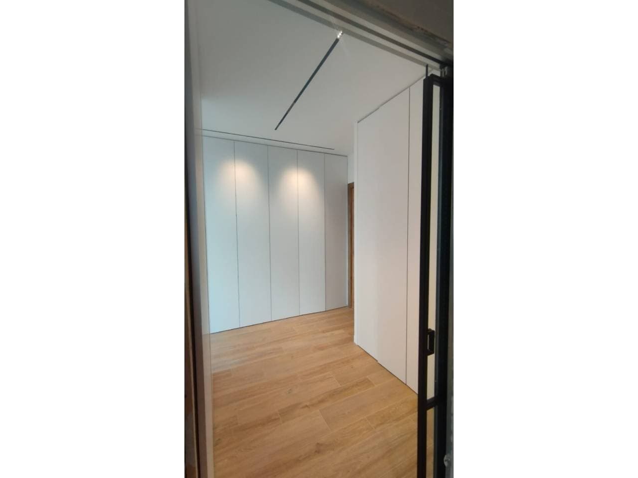 Espectacular xalet de nova construcció situat a la prestigi... - Thumbnail 73