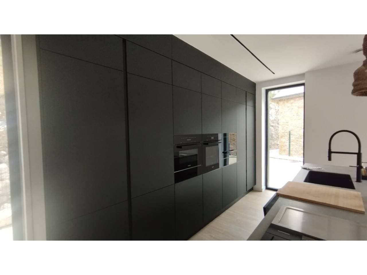 Espectacular xalet de nova construcció situat a la prestigi... - Thumbnail 3