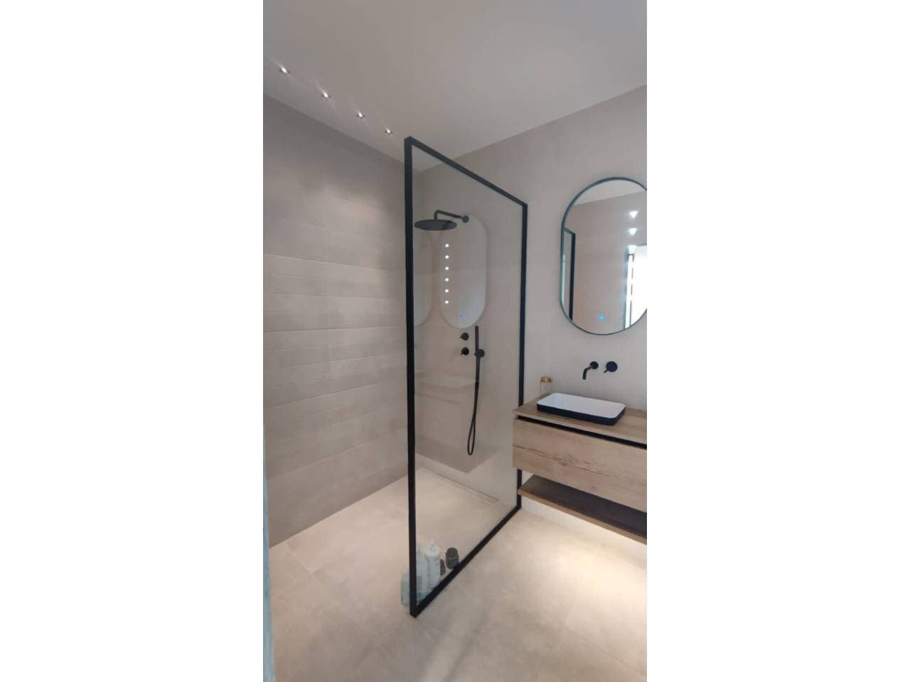 Espectacular xalet de nova construcció situat a la prestigi... - Thumbnail 33