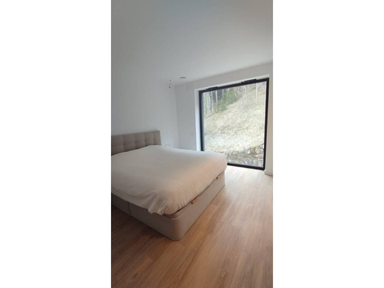 Espectacular xalet de nova construcció situat a la prestigi... - Thumbnail 14