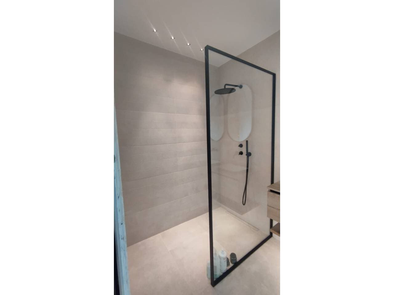 Espectacular xalet de nova construcció situat a la prestigi... - Thumbnail 65