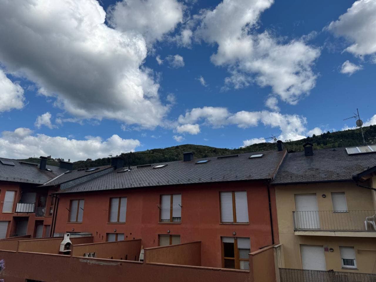 Casa cantonera al centre del poble - Thumbnail 14