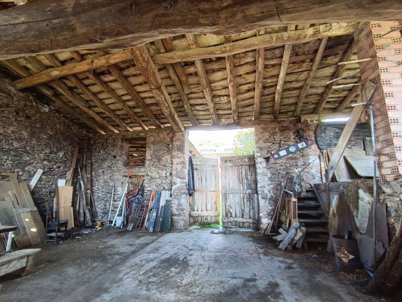 Casa de poble en venda al centre del Pla de Sant Tirs - Thumbnail 7