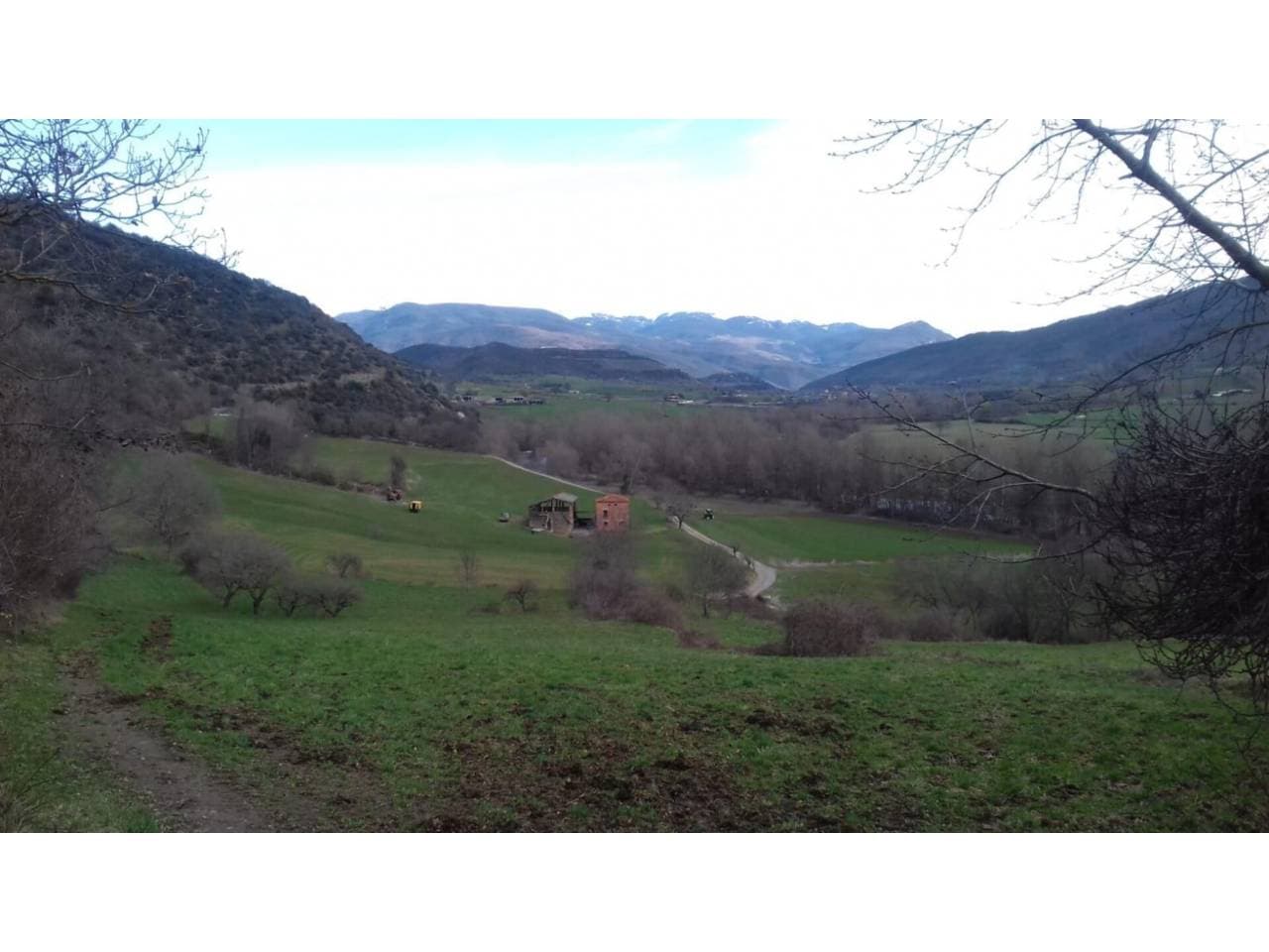 Masía con encanto en Ribera d’Urgellet, a solo 25 km ... - Thumbnail 3