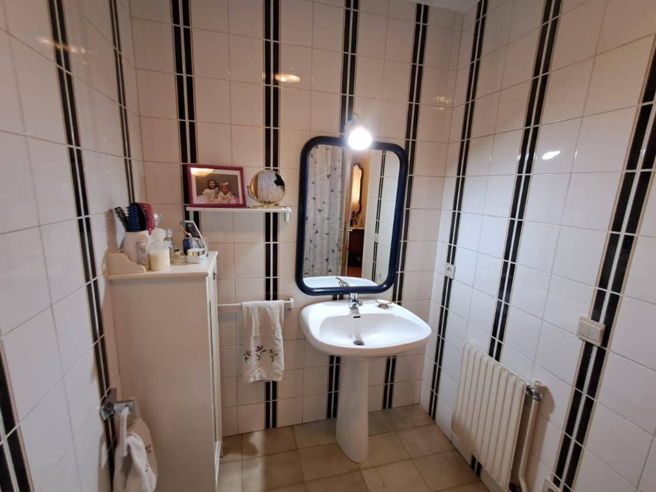 PIS EN VENDA AL CENTRE D'ANDORRA LA VELLA - Thumbnail 10