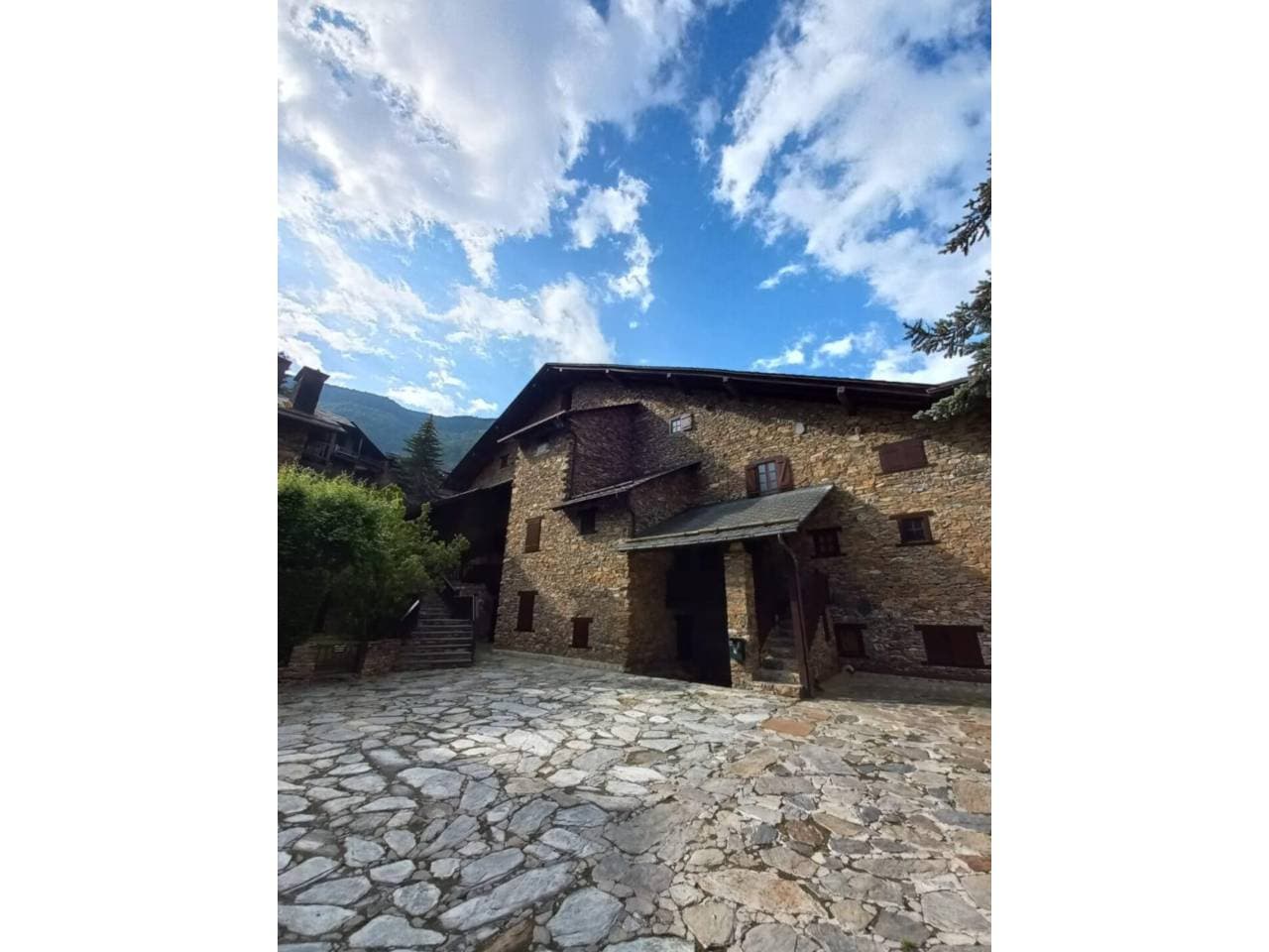 TRIPLEX EN LLOGUER A LA PLETA D'ORDINO - Thumbnail 2