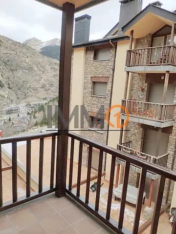 En venda pis situat en una urbanització molt tra - Thumbnail 5