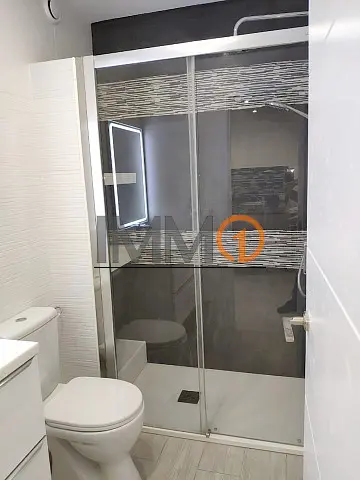 En venda pis situat en una urbanització molt tra - Thumbnail 16