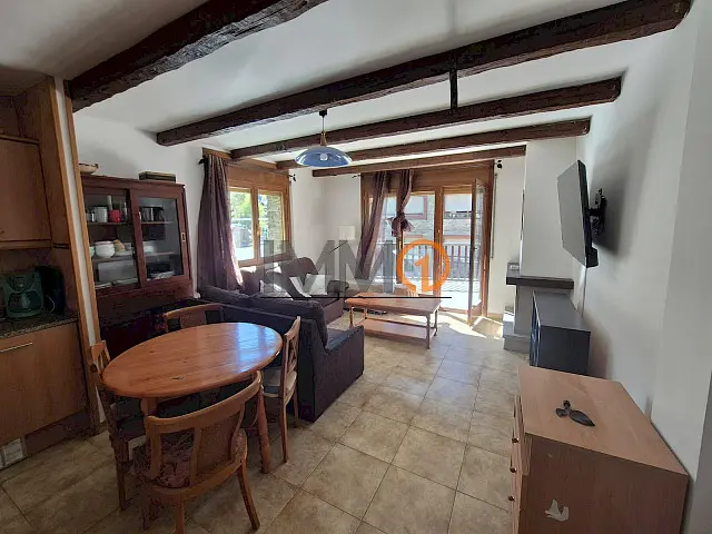 Pis de 65m² totalment moblat i equipat, 2 habita - Thumbnail 7