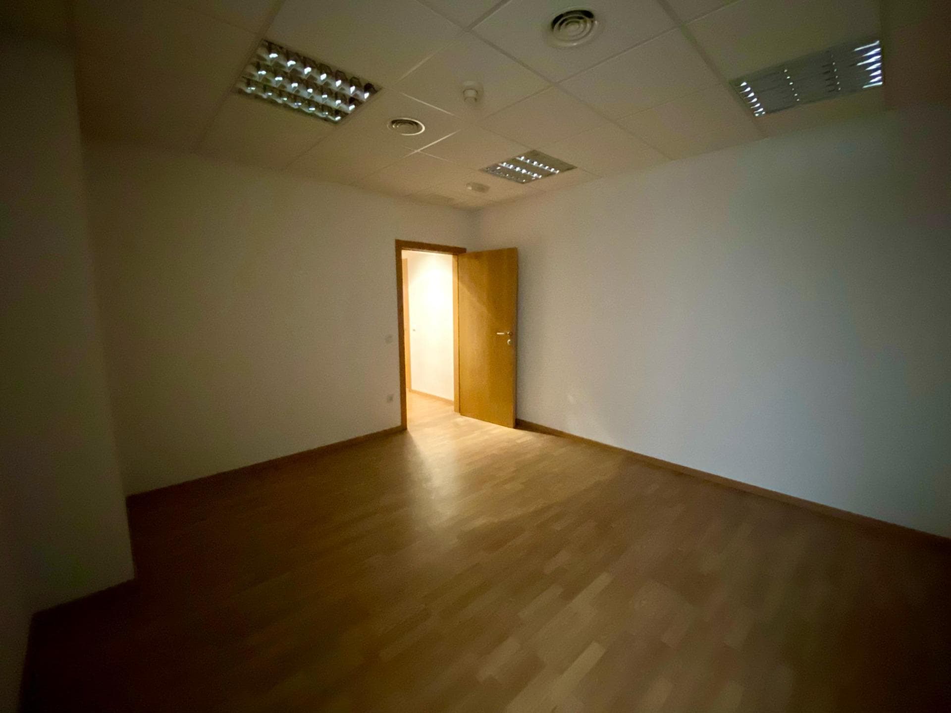 Lloguer a Andorra la Vella - Thumbnail 2