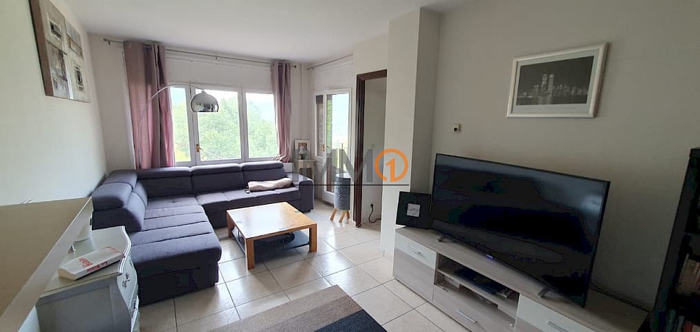 En lloguer pis d'uns 80 m2 que consta de 3 habit - Thumbnail 4