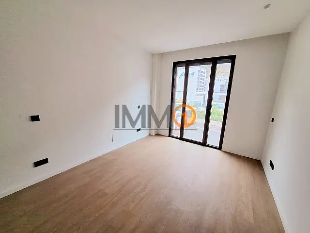 Fantàstic i cèntric pis en venda ubicat en l’ - Thumbnail 9