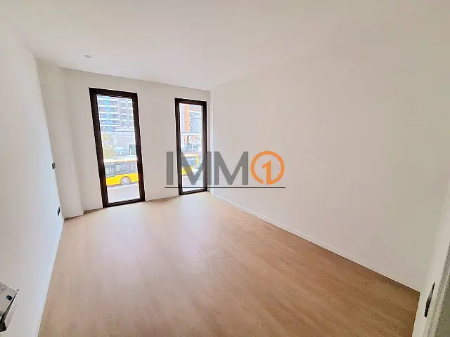 Fantàstic i cèntric pis en venda ubicat en l’ - Thumbnail 12