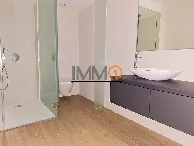 Fantàstic i cèntric pis en venda ubicat en l’ - Thumbnail 13