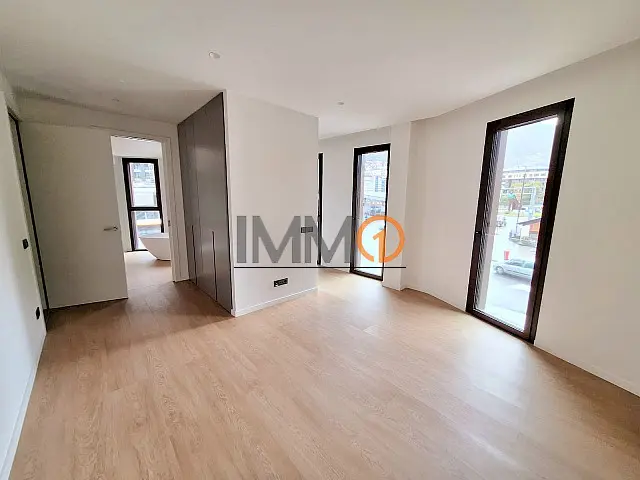 Fantàstic i cèntric pis en venda ubicat en l’ - Thumbnail 18