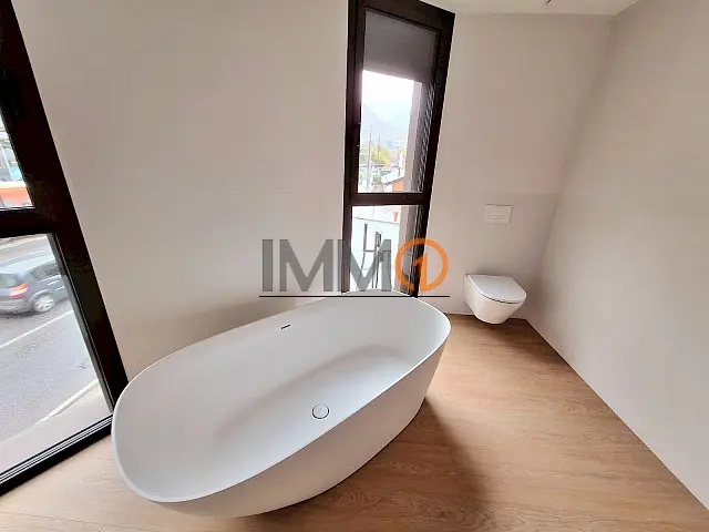 Fantàstic i cèntric pis en venda ubicat en l’ - Thumbnail 23