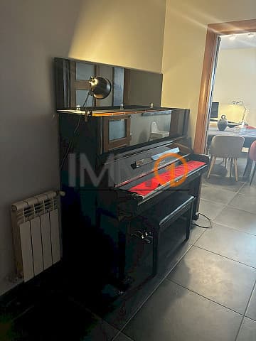 En ven fantàstic pis a la Cortinada, amb una sup - Thumbnail 18