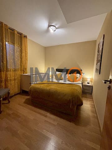 En ven fantàstic pis a la Cortinada, amb una sup - Thumbnail 13