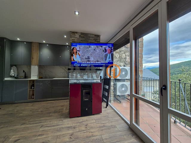 En venda bonic pis reformat a Montferrer – Cast - Thumbnail 10