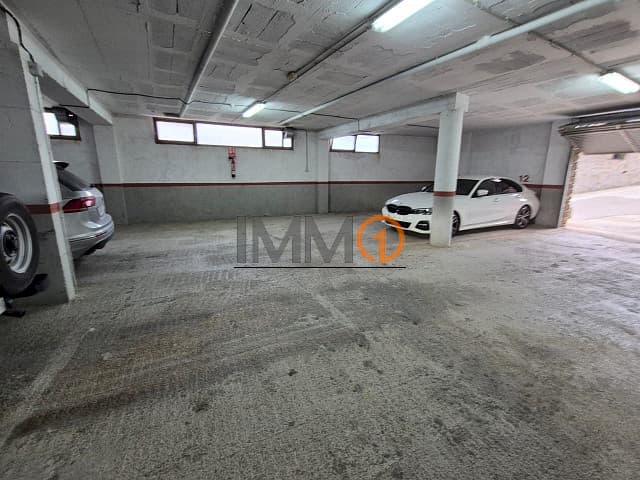 En venda bonic pis reformat a Montferrer – Cast - Thumbnail 32