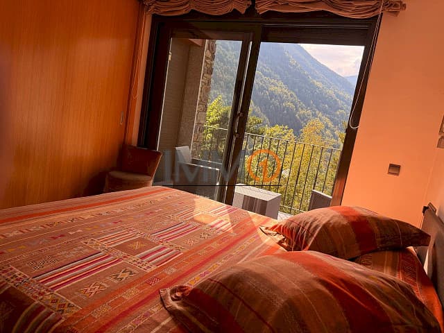 Es ven pis a Anyós d’una superfície de 68 m2 - Thumbnail 11