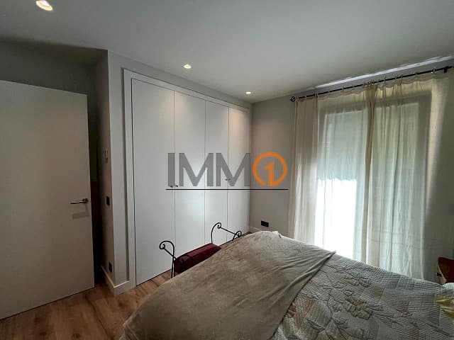 Es lloga per temporada a Arinsal pis de 80 m2 dis - Thumbnail 17