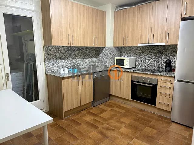 Es lloga pis cèntric a Escaldes Engordany - Thumbnail 2