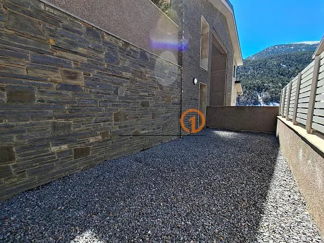 Es lloga magnífic pis de recent construcció sit - Thumbnail 20