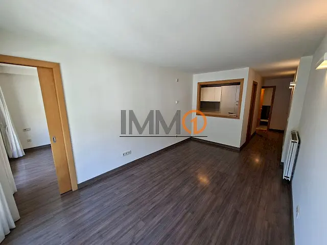 Es lloga magnífic pis de recent construcció sit - Thumbnail 6