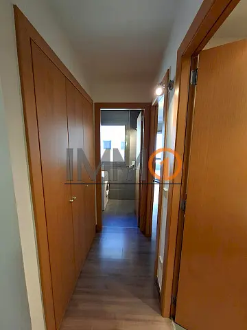 Es lloga magnífic pis de recent construcció sit - Thumbnail 17