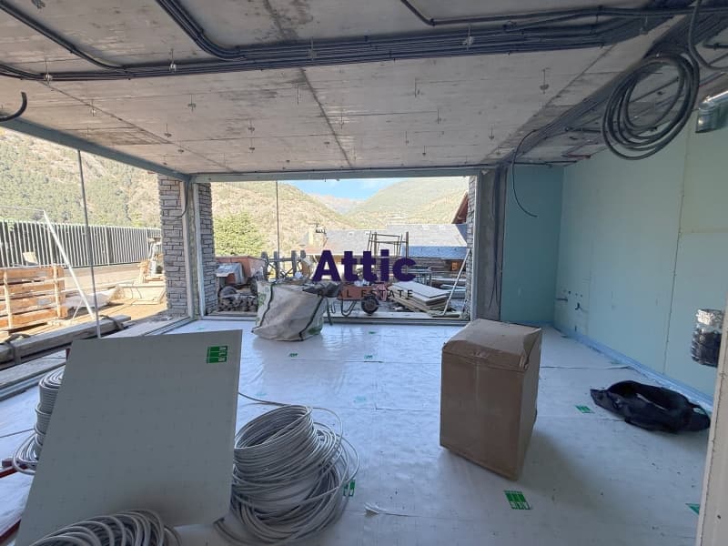 ÚLTIMA: Planta baixa d'obra nova a Ordino - Thumbnail 5