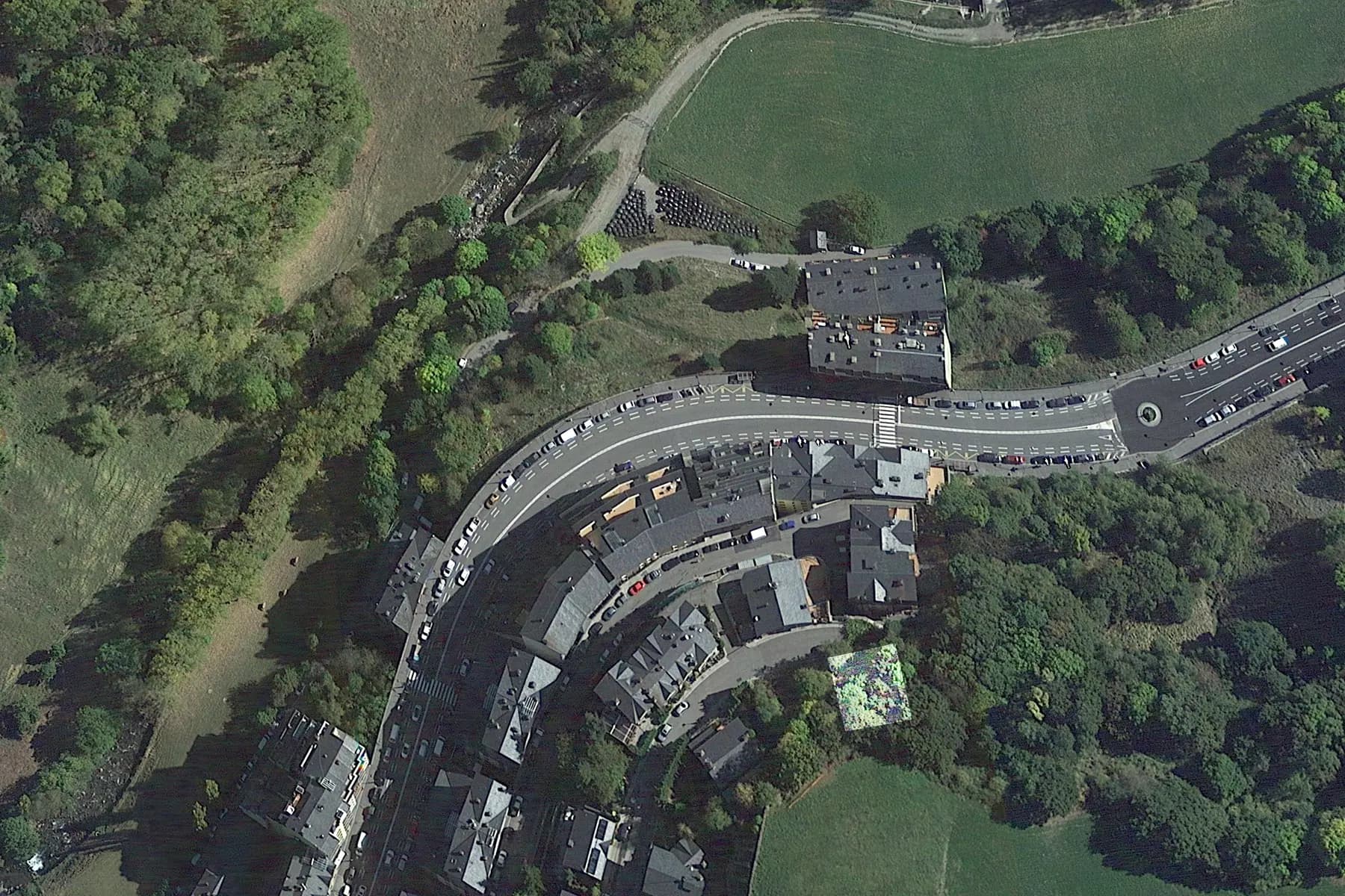 Aquest terreny a La Massana, amb una extensió de - Thumbnail 5