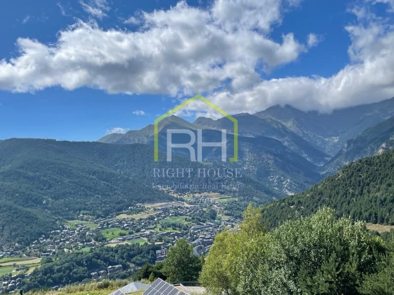 Terreny cantoner amb vistes espectaculars !! - Thumbnail 2