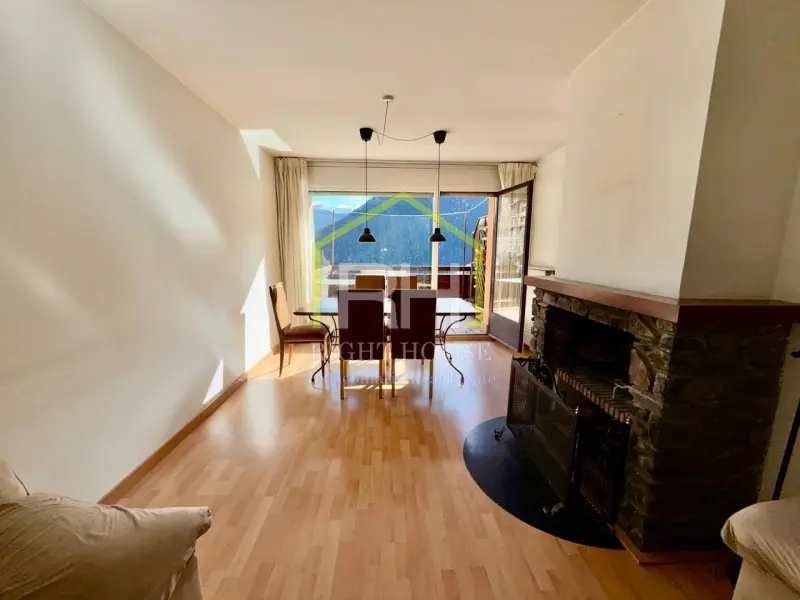 apartament amb terrassa , llar de foc 98m2 - Thumbnail 20