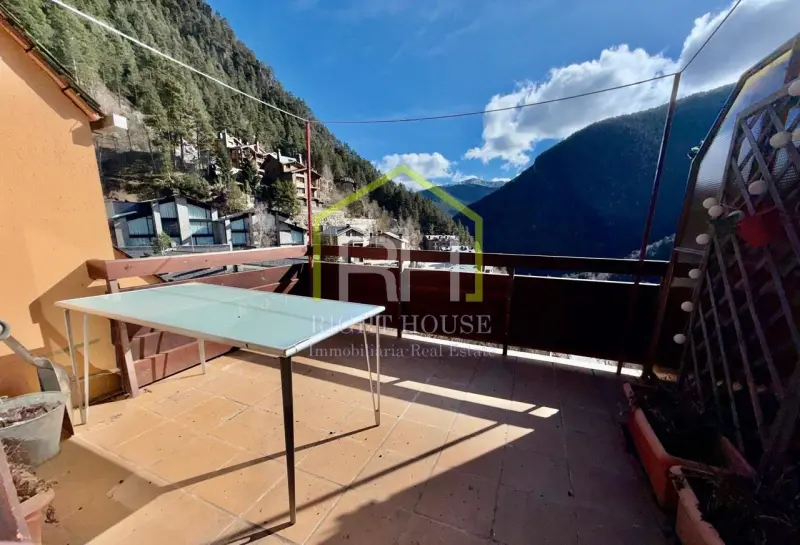 apartament amb terrassa , llar de foc 98m2 - Thumbnail 23