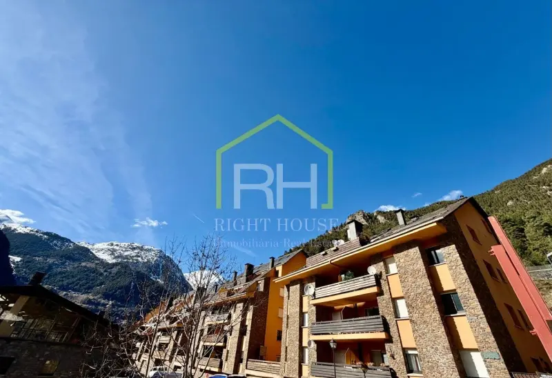 apartament amb terrassa , llar de foc 98m2 - Thumbnail 38