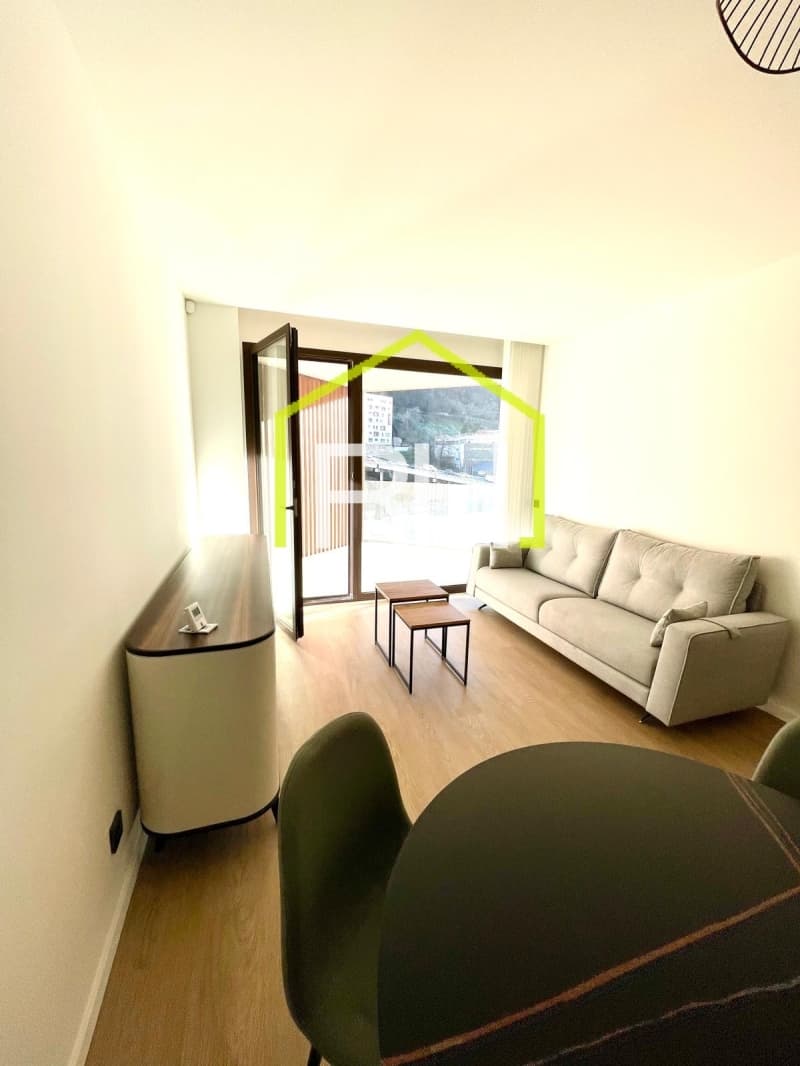 centric ,terrassa , moblat i equipat !! - Thumbnail 7