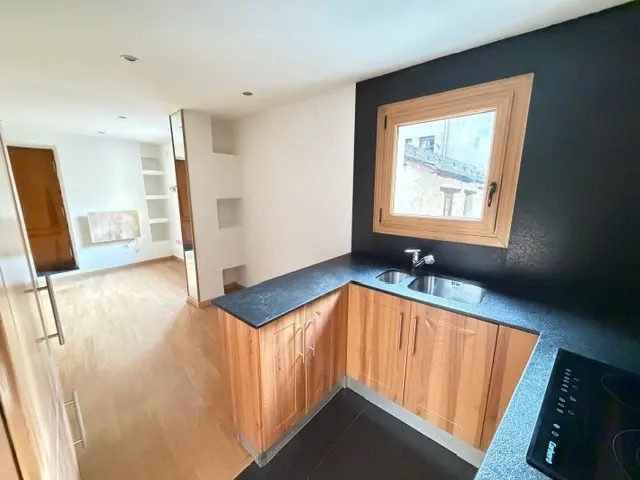 lloger de caseta centrica a Escaldes -engordany - Thumbnail 7