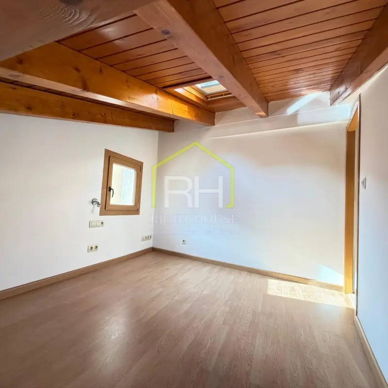 lloger de caseta centrica a Escaldes -engordany - Thumbnail 9