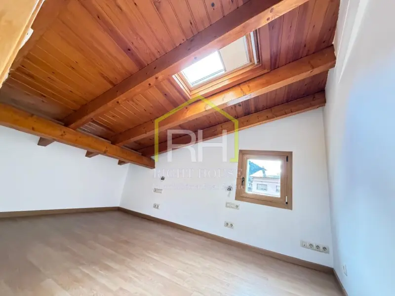 lloger de caseta centrica a Escaldes -engordany - Thumbnail 23