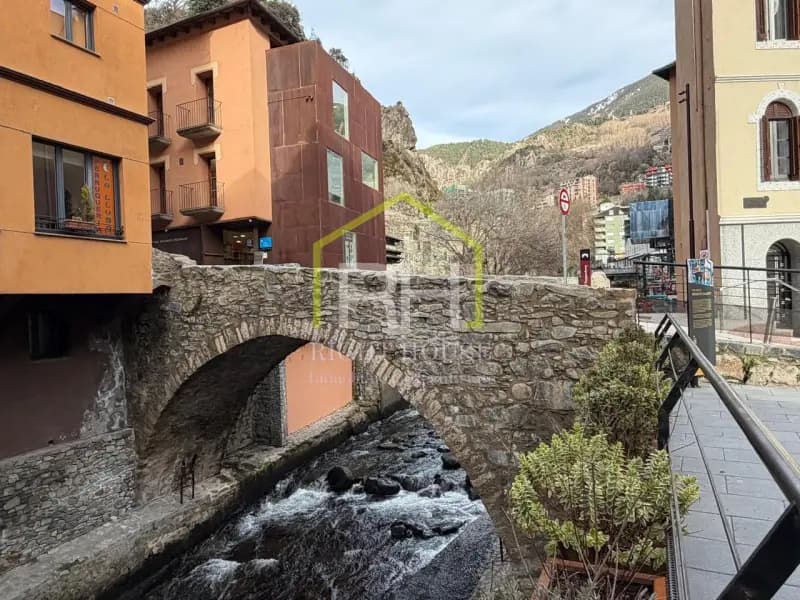 lloger de caseta centrica a Escaldes -engordany - Image 1