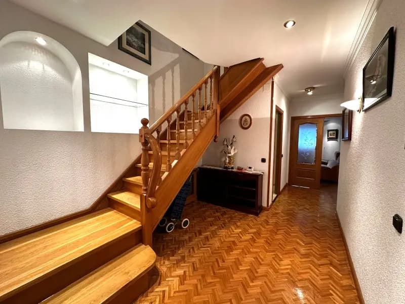 DÚPLEX EN LLOGUER AL CENTRE D'ANDORRA - Image 1