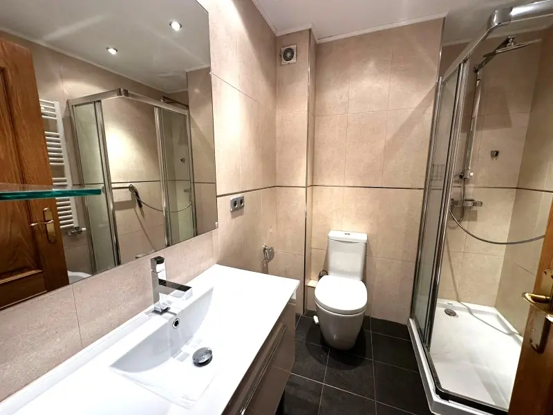 DÚPLEX EN LLOGUER AL CENTRE D'ANDORRA - Thumbnail 7