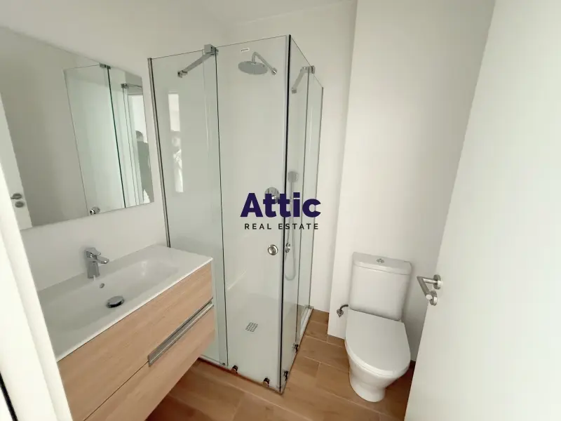 Àtic d´obra nova a estrenar - Thumbnail 8