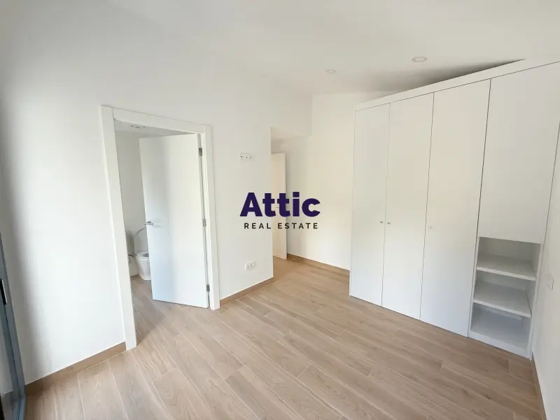 Àtic d´obra nova a estrenar - Thumbnail 13