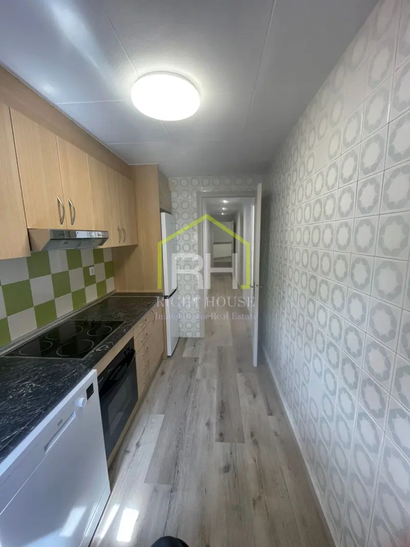 Casa en lloguer al casc antic d'Andorra la Vella - Thumbnail 6