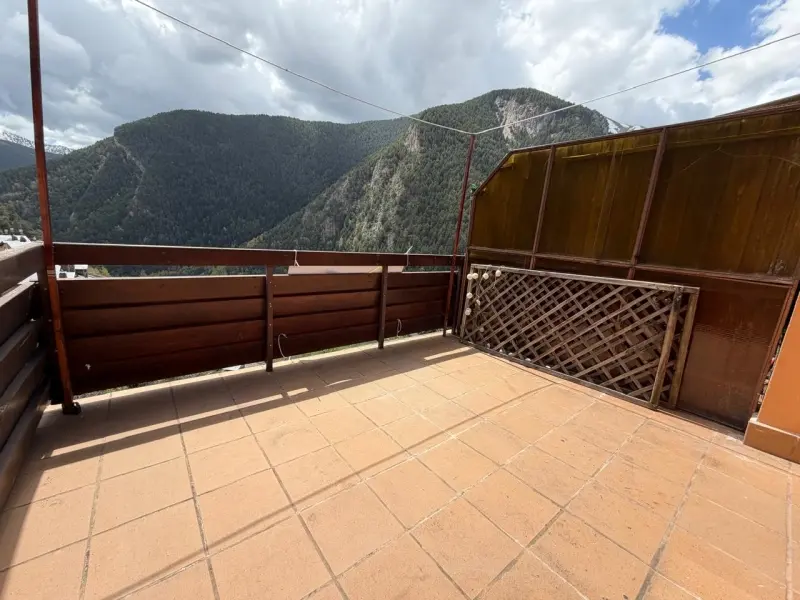 Terrassa, llar de foc sol i vistes espectaculars - Image 1