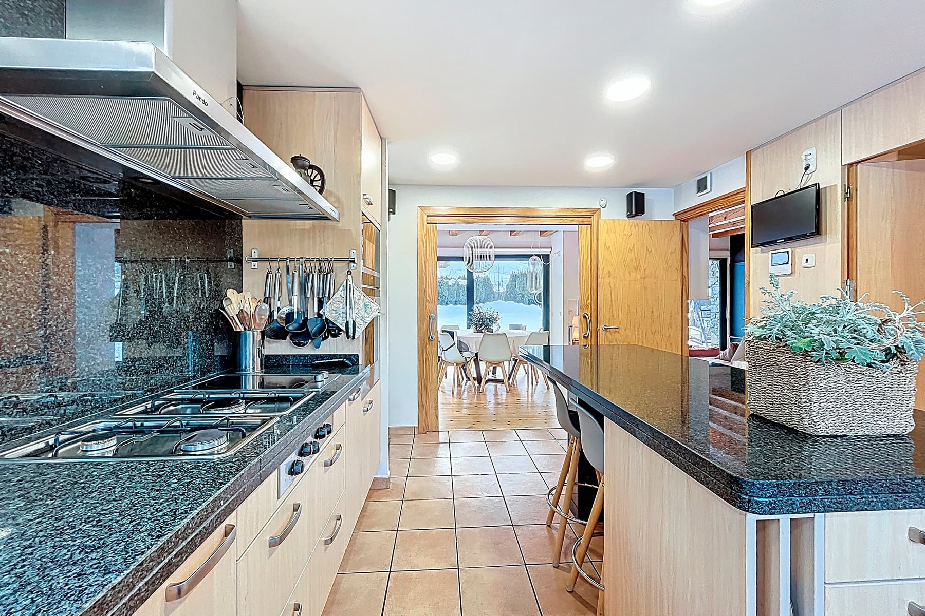 Submergeix-te a la calidesa i la tranquil·litat d - Thumbnail 22