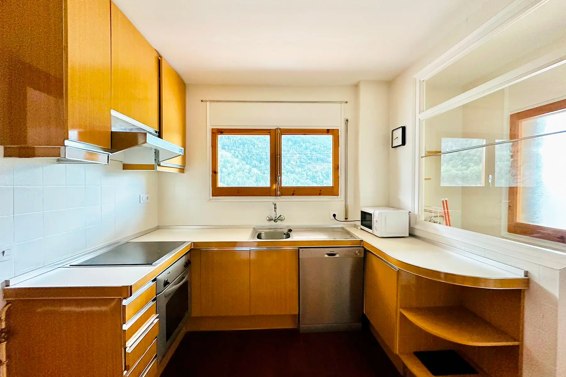 Magnífic pis d´aproximadament 85 m2 que combina - Thumbnail 4