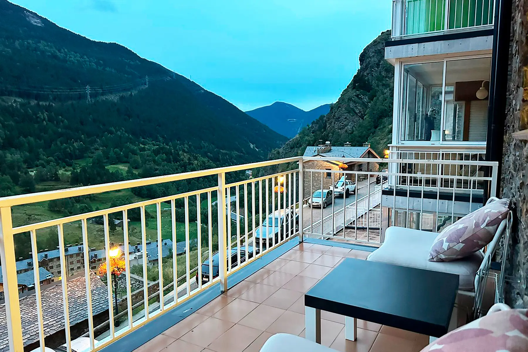 Magnífic pis d´aproximadament 85 m2 que combina - Thumbnail 13